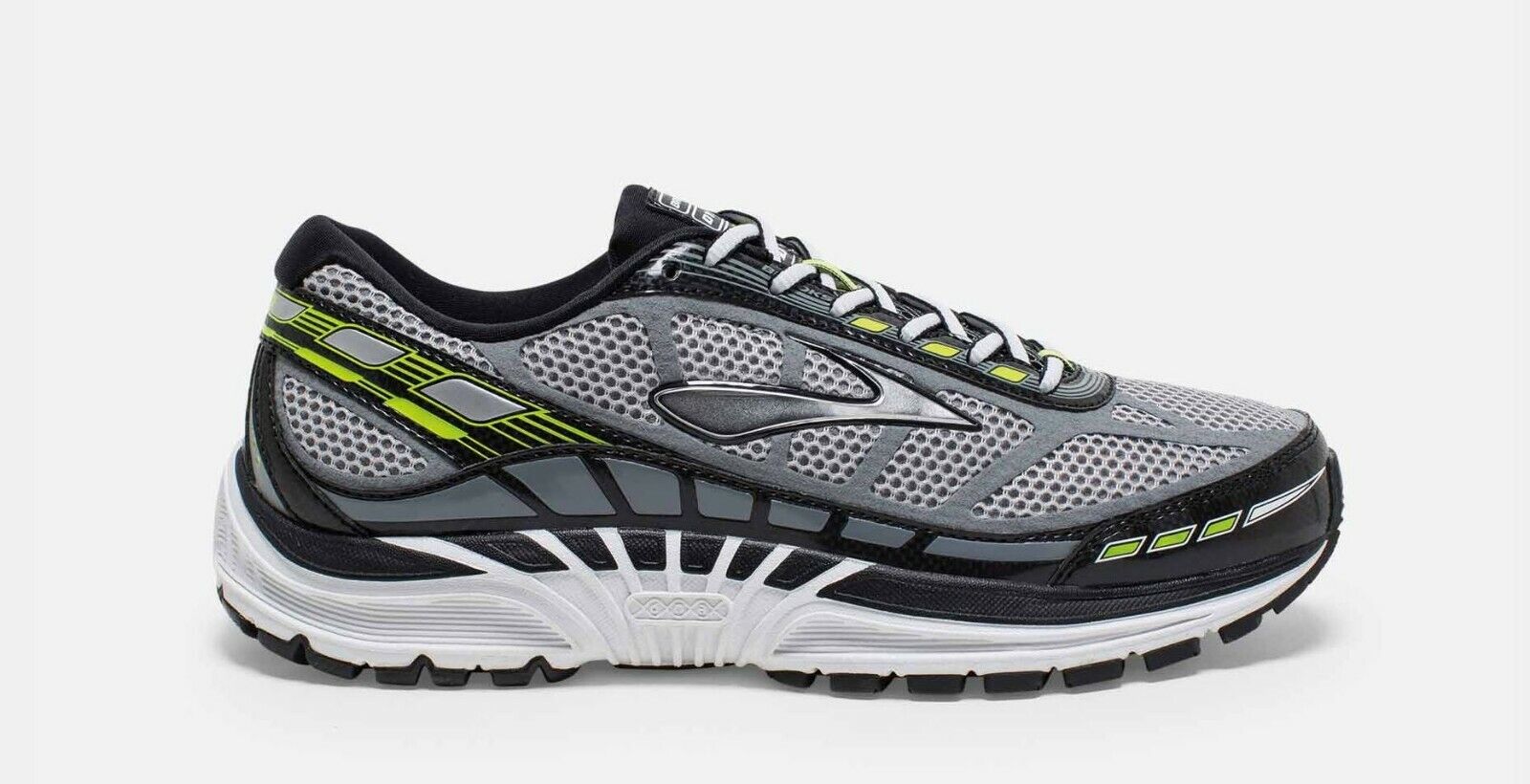 Extra wide fit shoes