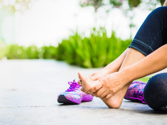 heel pain relief shoes