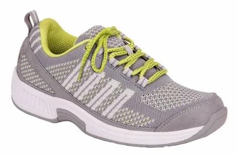 diabetic sneakers