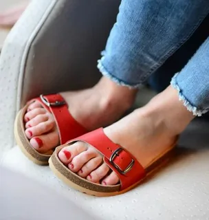  Best Sandals For Bunions